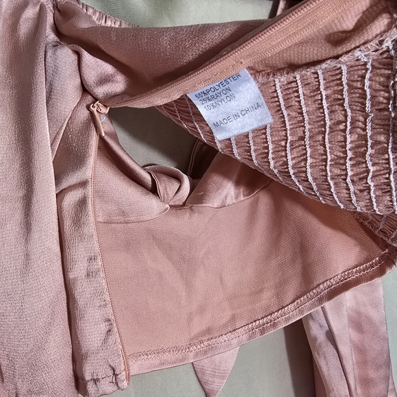 Princess Polly Satin Pink Crop Top - SMELL PLEASE READ - Picture 4 of 6